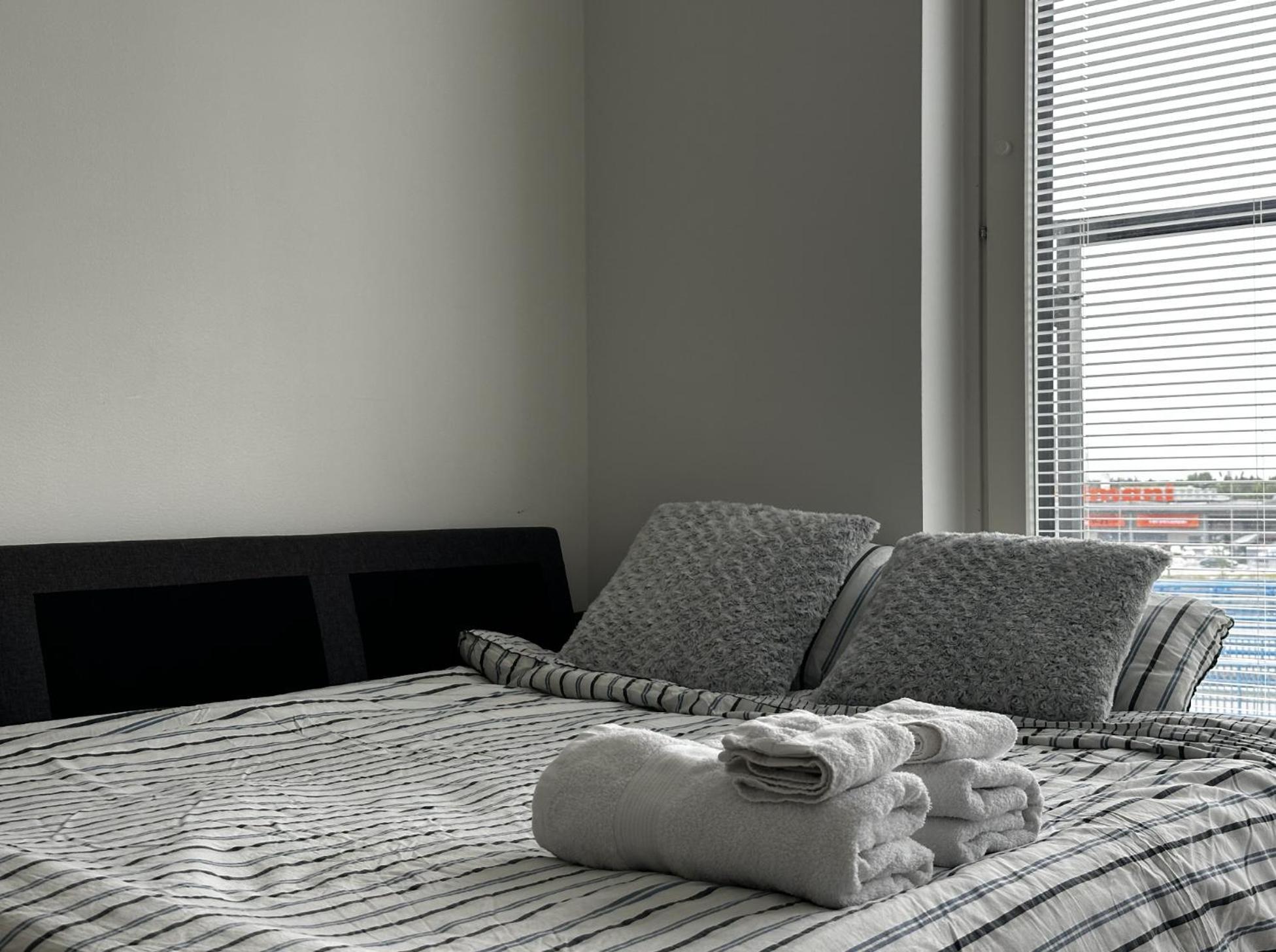 Bright And Cozy Studio Apartment โรวานิเอมิ ภายนอก รูปภาพ